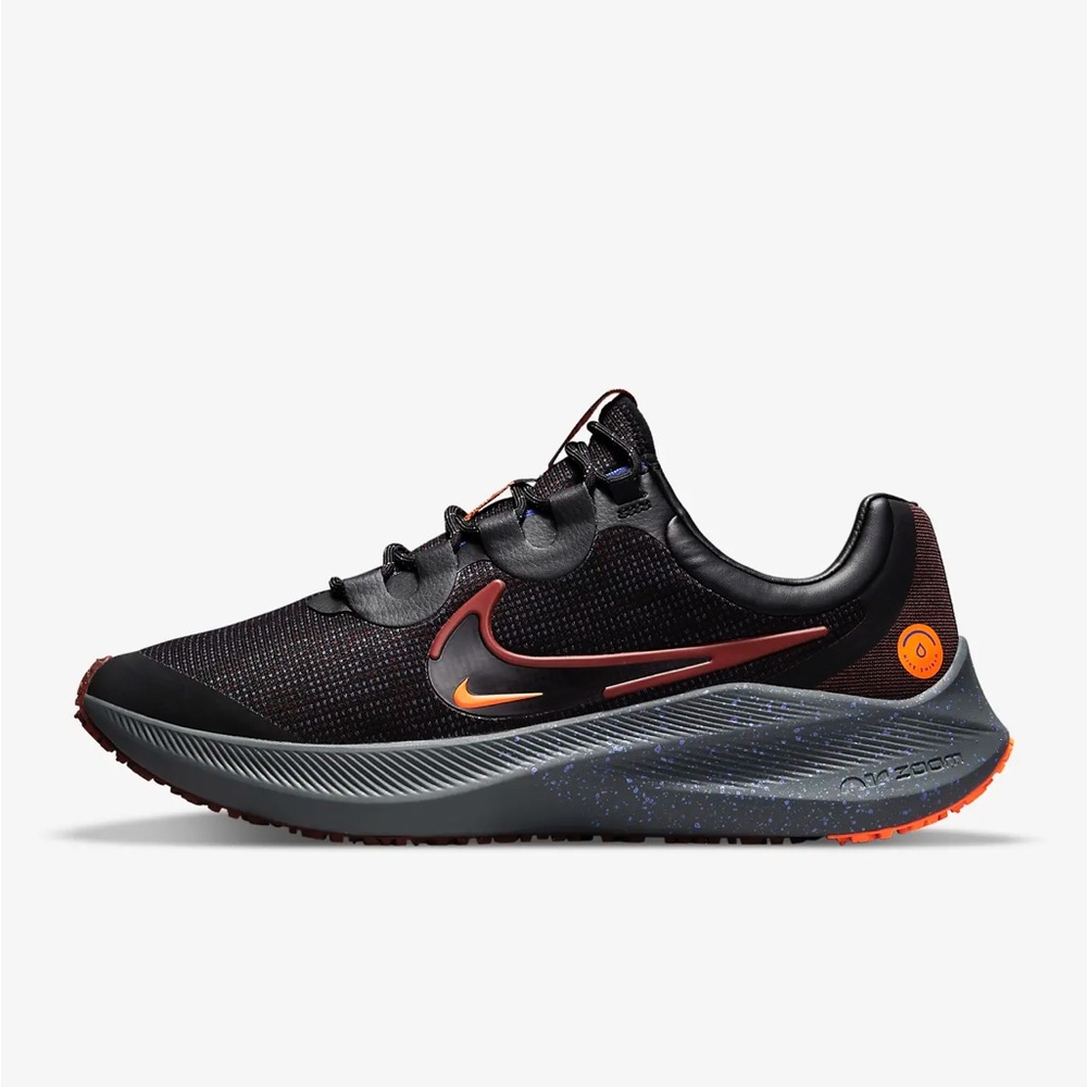 ✨NWT Nike Winflo 8 Shield Men’s US Size 11
